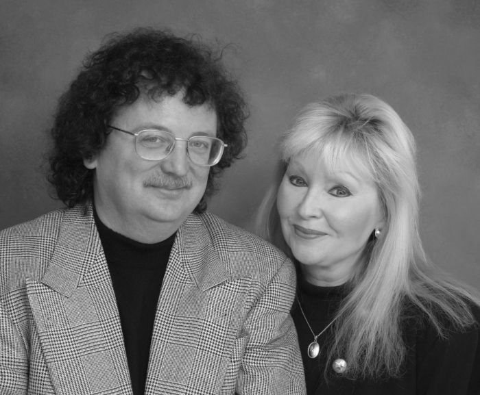 Robert & Rhona DeBoyer